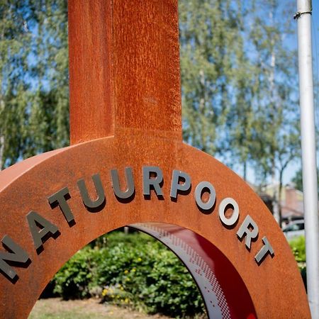 Natuurpoort van Loon Loon op Zand Buitenkant foto
